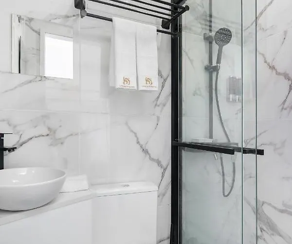 5 Ξενοδοχείο 2*