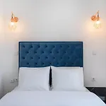 5 Hotel 2*