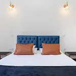 5 Hotel 2*
